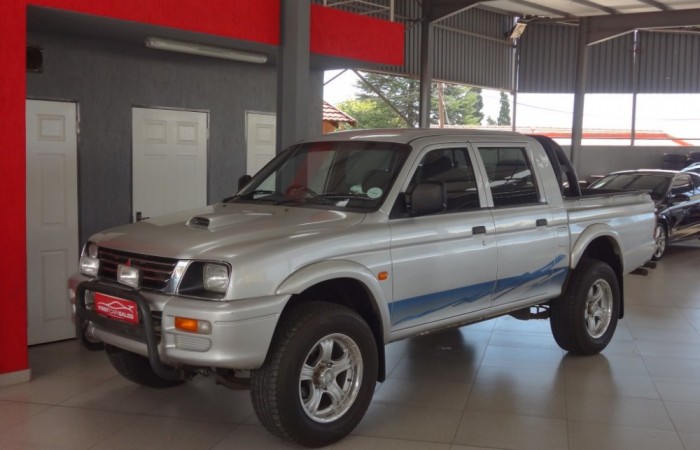 2002 MITSUBISHI COLT 2.8 TDI RODEO D/CAB First Car Sales